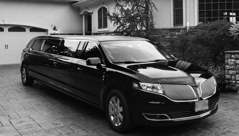 MKT Stretch Limo - Black Cars Services Chicago